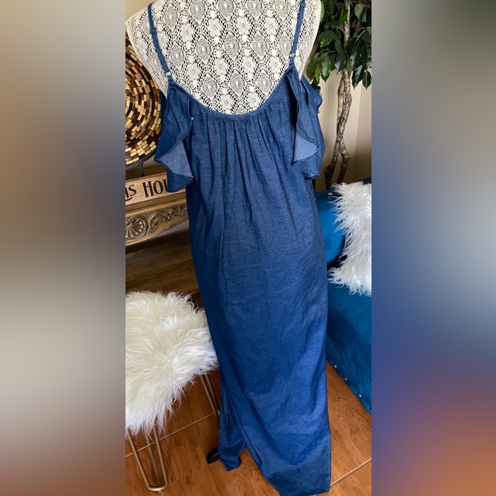 Chambray Maxi Dress - Picture 2 of 13